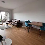 Апартаменты Luxury King Size Bed Сараево