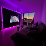 Luxury King Size Bed Apartmán