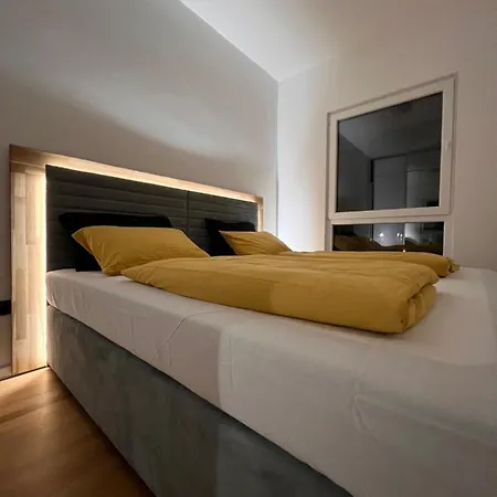 Апартаменты Luxury King Size Bed