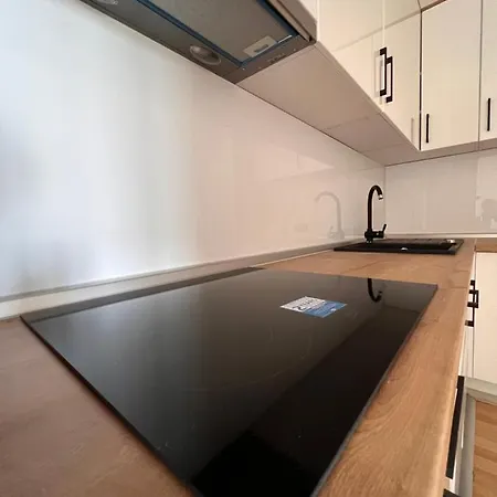 Luxury King Size Bed Апартаменты Сараево