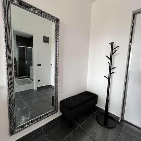 Luxury King Size Bed Апартаменты Сараево