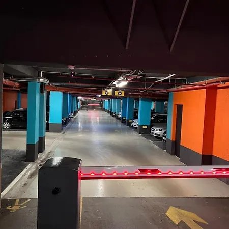 Luxury King Size Bed