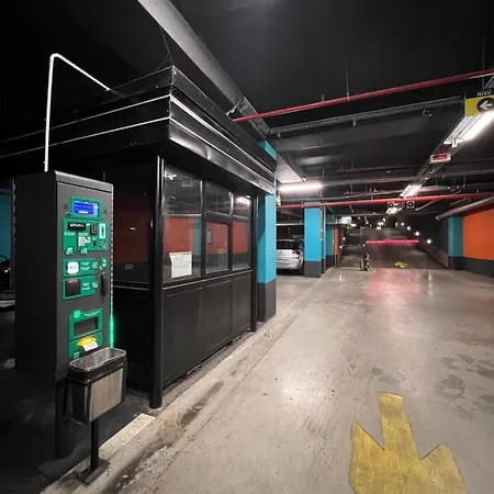 Luxury King Size Bed *