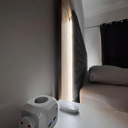 Luxury King Size Bed